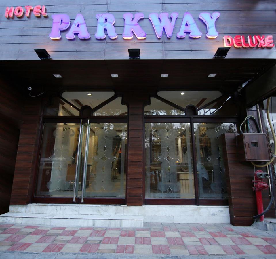 Hotel Parkway Deluxe New Delhi Ngoại thất bức ảnh