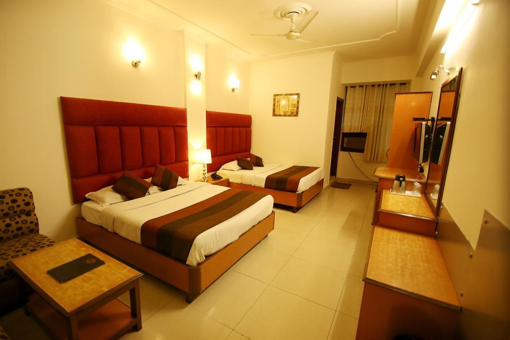 Hotel Parkway Deluxe New Delhi Ngoại thất bức ảnh