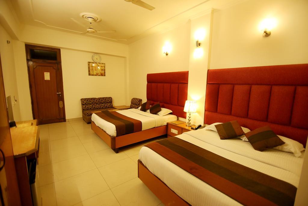 Hotel Parkway Deluxe New Delhi Ngoại thất bức ảnh