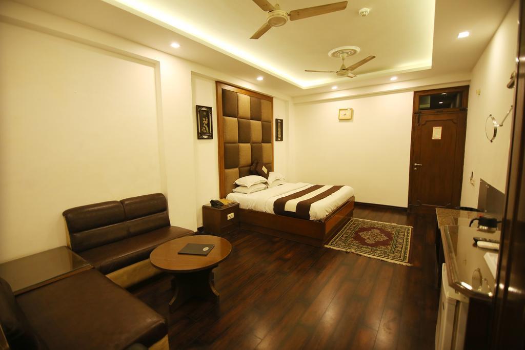 Hotel Parkway Deluxe New Delhi Ngoại thất bức ảnh