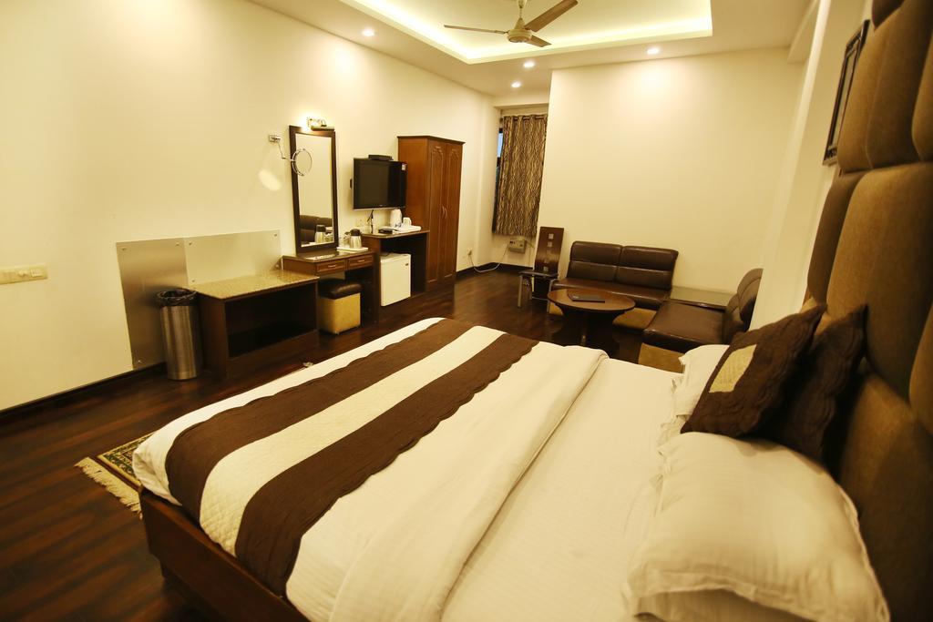 Hotel Parkway Deluxe New Delhi Ngoại thất bức ảnh