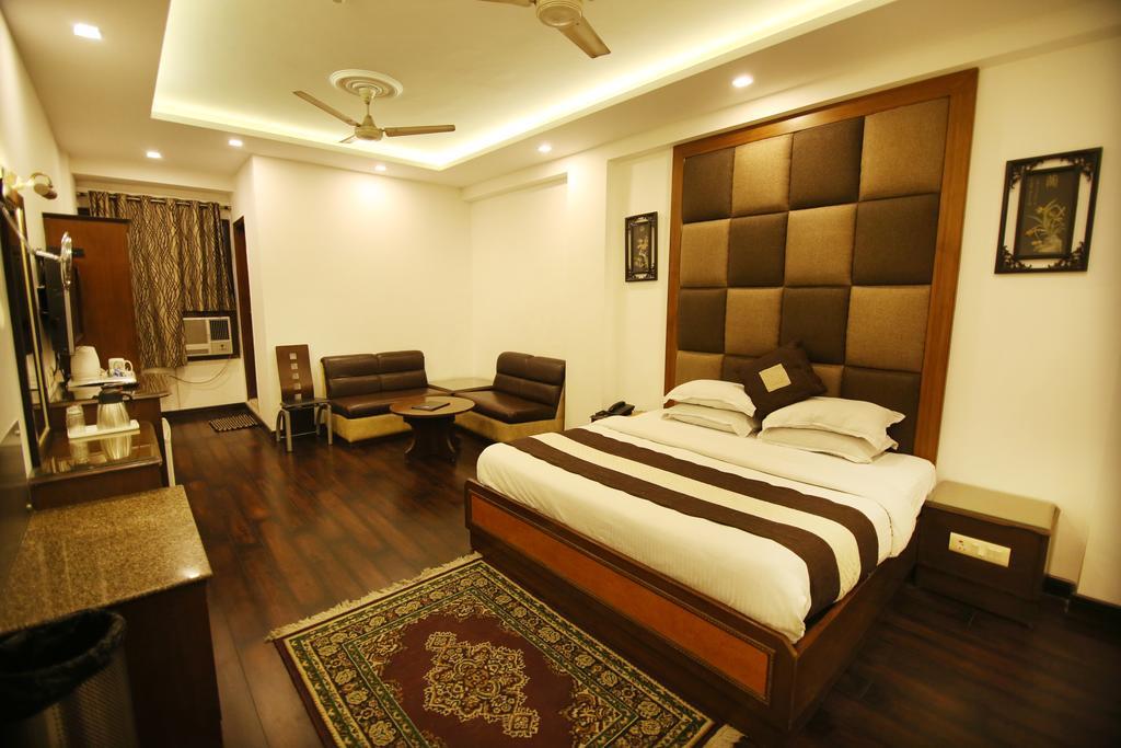 Hotel Parkway Deluxe New Delhi Ngoại thất bức ảnh
